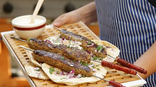 Σερβιτόρος