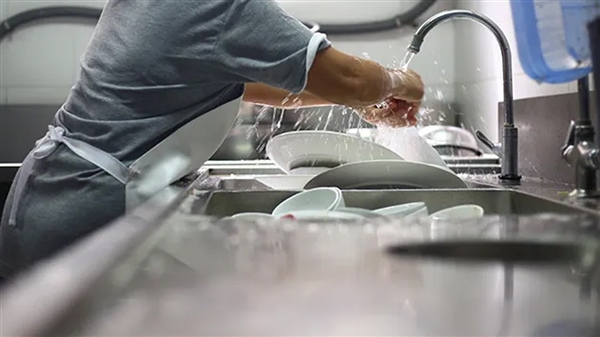 Υπάλληλος λάντζας