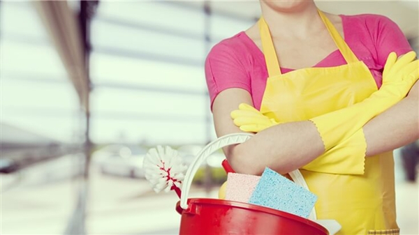 Καθαρίστρια