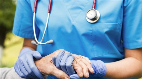 Βοηθός νοσηλευτή