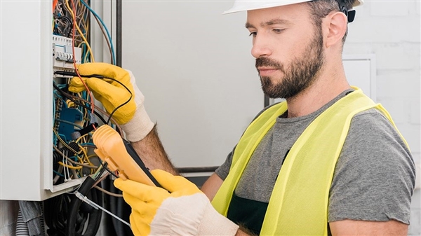 Ηλεκτρολόγος