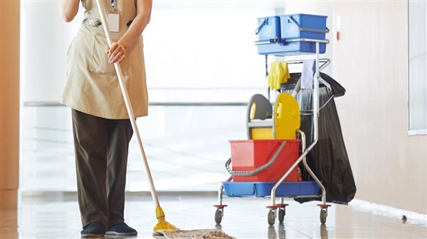 Καθαρίστρια