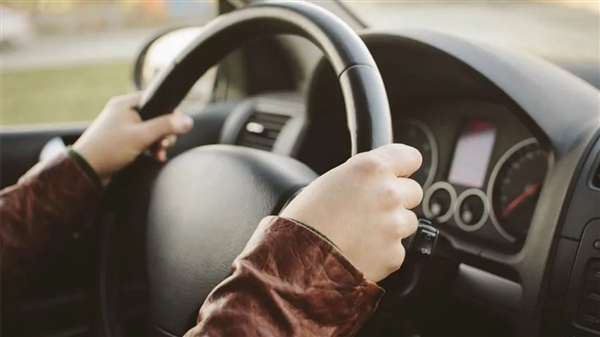 Οδηγός Β κατηγορίας