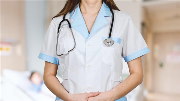 Nοσηλεύτρια