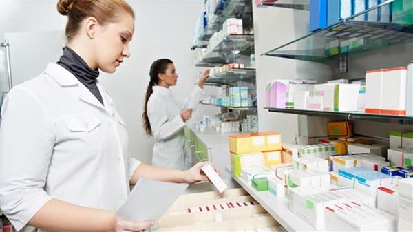 Πωλητής φαρμακείου