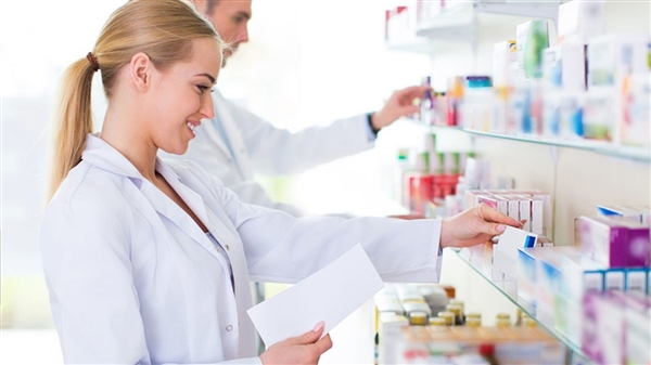 Υπάλληλος φαρμακείου