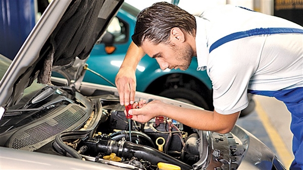 Μηχανικός αυτοκινήτων