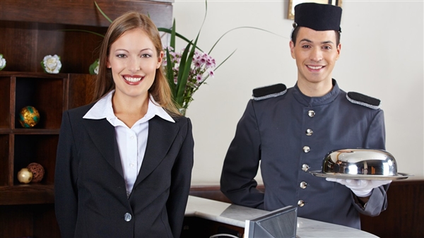 Υπάλληλος υποδοχής