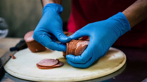 Τεχνίτης πίτσας