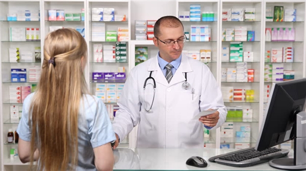 Φαρμακοποιός