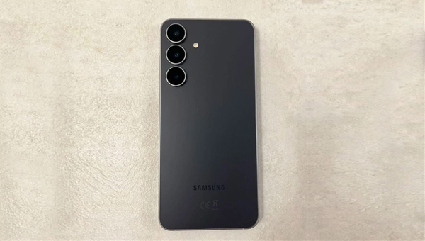 Samsung Galaxy S25 FE 128GB jetblack
