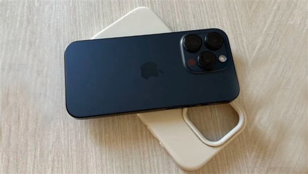 iPhone 15 Pro 256GB