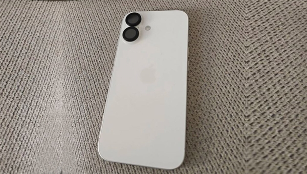 Iphone 16 128GB άσπρο