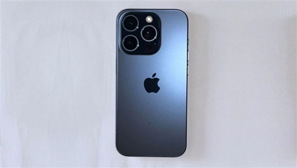 Apple iPhone 15 Pro 256GB Blue Titanium