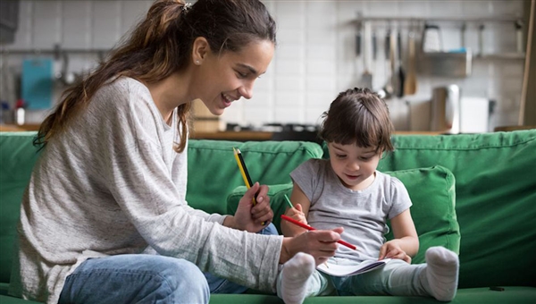 Babysitter για κοριτσάκι 2 χρόνων