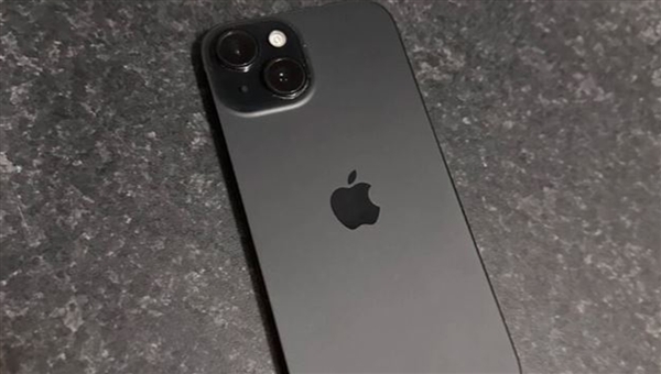 Apple iPhone 15 128GB μαύρο