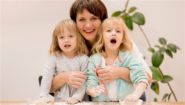Babysitter για δυο παιδιά