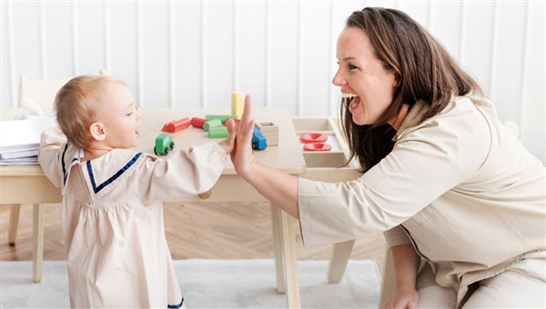 Babysitter για παιδί ηλικίας 1 ετών