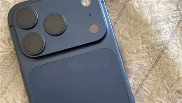 Apple iPhone 17 Pro μπλε